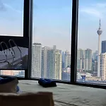 Rooms With Klcc And Kl Tower View By Yee