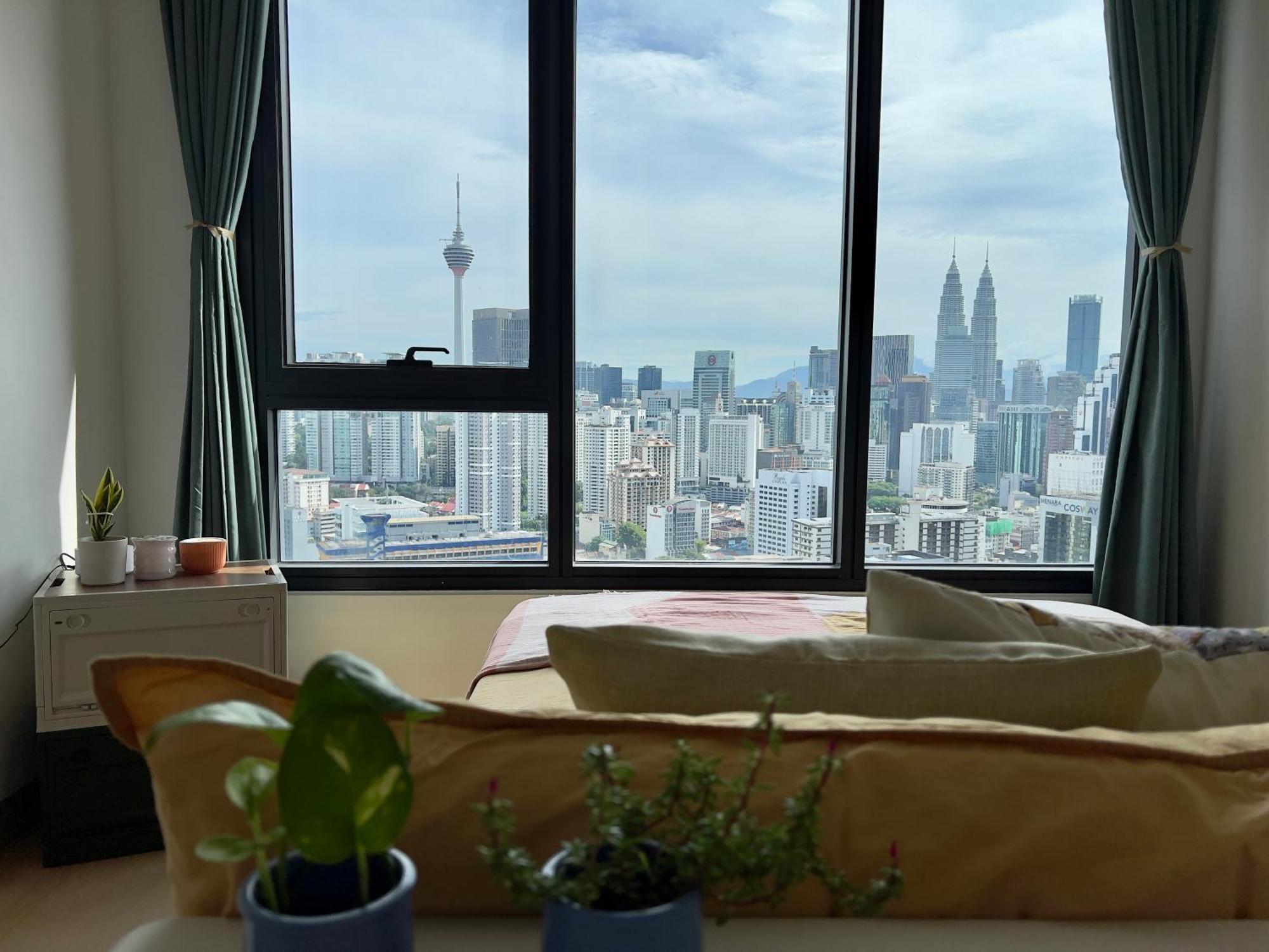 With Klcc And Kl Tower View By Yee * Kuala Lumpur